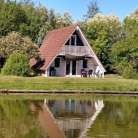 De Gouwe, 158 - Aan Visvijver, De Beste Visstek Gramsbergen エクステリア 写真